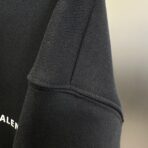 Balenciaga logo-print cotton hoodie Black - Image 9