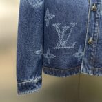 Louis Vuitton organic denim workwear overshirt with a tonal gradient effect - Image 6