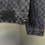 Louis Vuitton Flocked Damier denim trucker jacket in black - Image 4