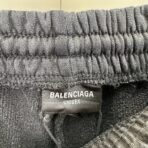 Balenciaga raw-hem denim shorts - Image 3