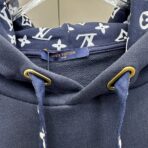 Louis Vuitton Cotton Hoodie in blue, featuring a Monogram motif - Image 5