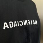 Balenciaga Mirror Logo T-shirt in black cotton jersey. - Image 13