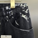 Balenciaga Graffiti Baggy Jeans - Image 16