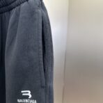 Balenciaga sweat shorts in black cotton curly fleece - Image 9