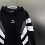 Balenciaga Sporty B Pullover Hoodie - Image 11